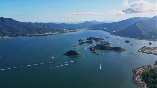 山水相依的海岛风光全景