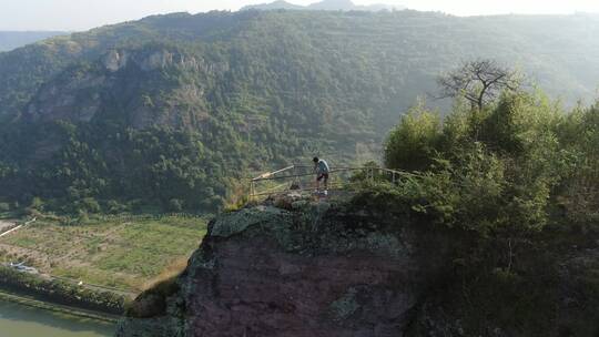 航拍浙江绍兴新昌县穿岩十九峰