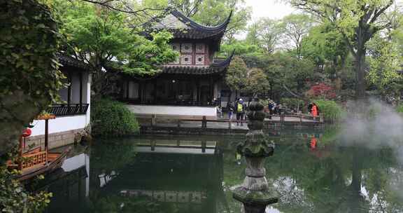 春天春雨留园美景