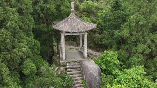 航拍福建宁德福鼎太姥山海上仙山风光