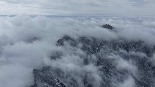 高山雪后云海航拍