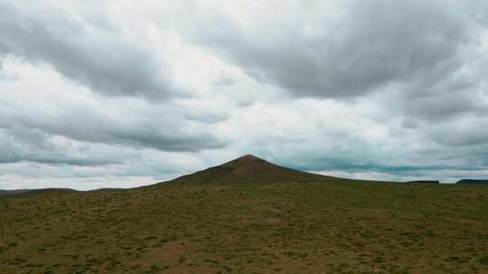 草原火山