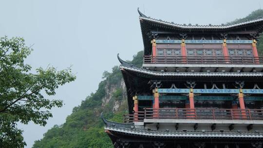 柳州文庙中式庭院古建筑雨景雨季大雨暴雨