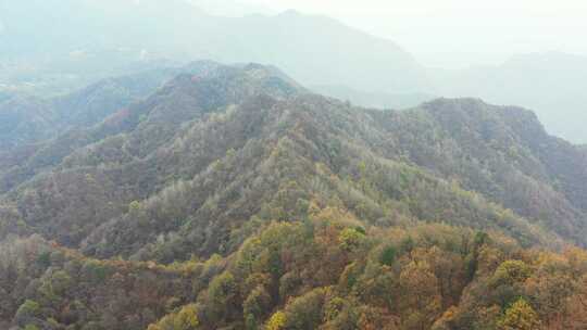 秦岭山脉秋季风景