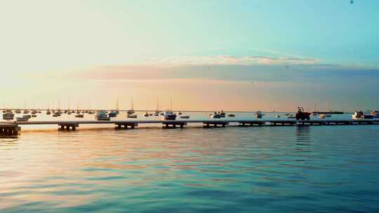 唯美码头港口日落夕阳