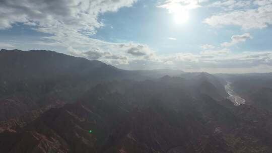 新疆天山神秘大峡谷航拍