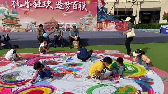 商场国庆中秋活动，儿童绘画超级“月饼”