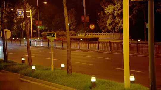 夜晚快速路隧道口车流马路行车亮化