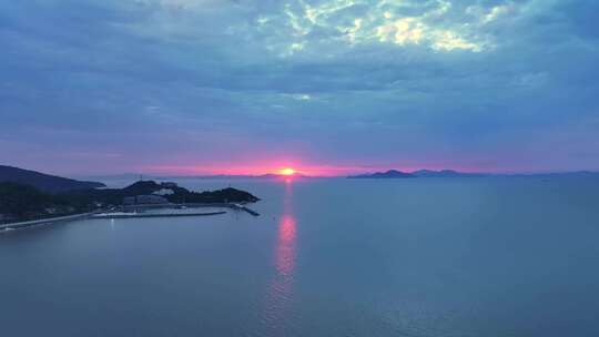 珠海淇澳岛日出白鹭