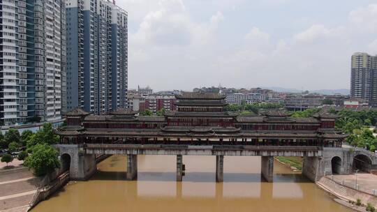 航拍苗族特色建筑风雨桥视频素材模板下载