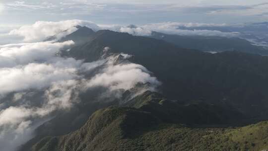 森林湖泊云海山川山脉云雾缭绕 青山绿水