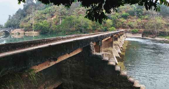 广西河池巴马盘阳河风景区石桥