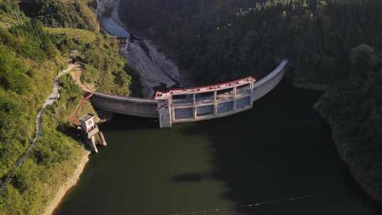 航拍水库黎平双江水库发电站