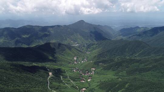 悬崖 日出 山顶 群山 航拍 云海 雾