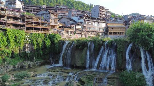 湖南芙蓉镇、酉水河、古镇