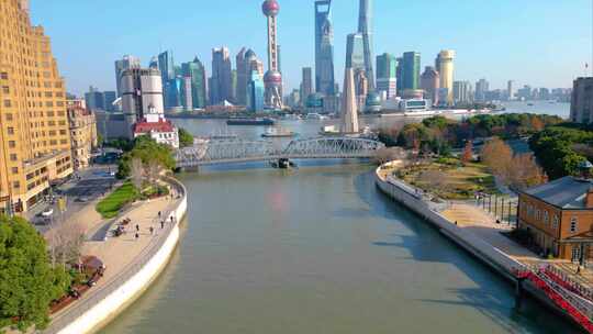 上海外滩黄浦江苏州河车流船只延时视频素材