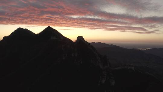 箭扣长城日出和长城震撼景观