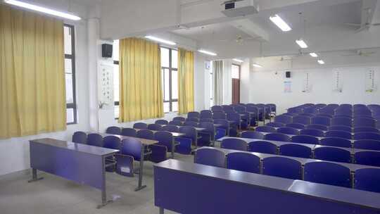 大学教室 现代教室教室空境课桌