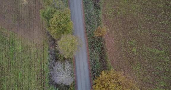 无人机拍摄田野道路