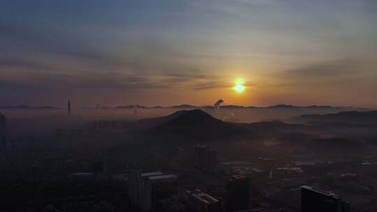 黎明时分的江南，首尔。