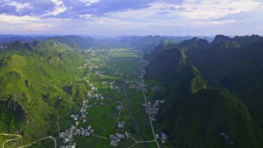 航拍广西山区农村山脉山川山峰群山自然风光