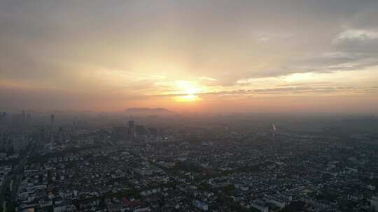 江苏苏州城市日落晚霞夕阳航拍