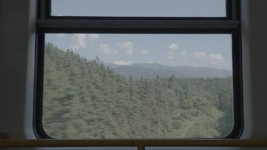 火车沿途风景 车窗外景色