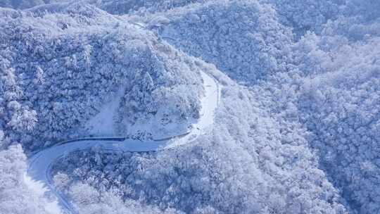 秦岭分水岭  冰雪世界