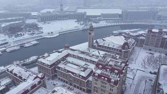 天津津湾广场雪景航拍