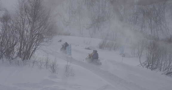 被雪覆盖的长白山北坡景区风光