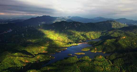 航拍深圳马峦山水库水源地