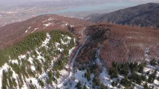 鸟瞰雪山风景视频素材模板下载