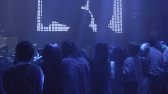北上广深城市酒吧夜店蹦迪跳舞4K实拍视频素材模板下载