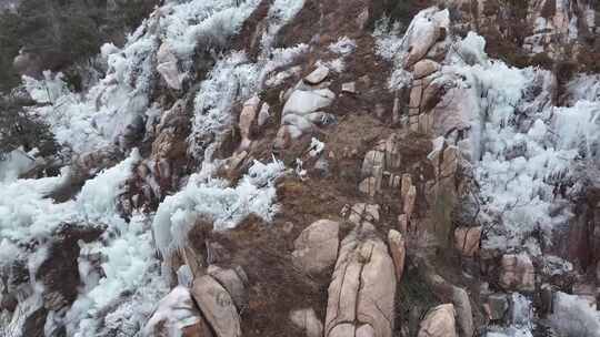 泰山九女峰峡谷冰瀑