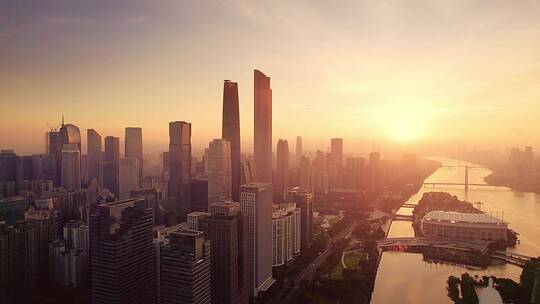 航拍夕阳下广州市区现代城市都市风光