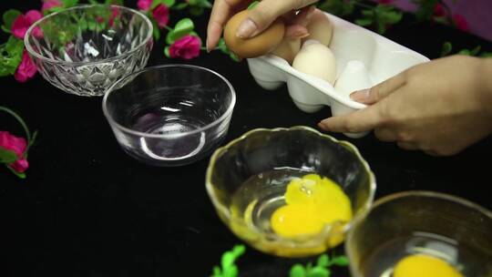 【镜头合集】碗里的鸡蛋黄