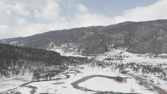 「有版权」航拍普达措国家公园雪景4K-29