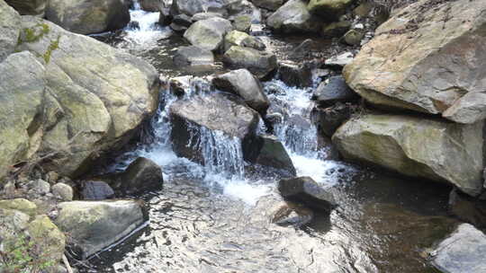 河流 溪流 溪水 泉水 水源 山水