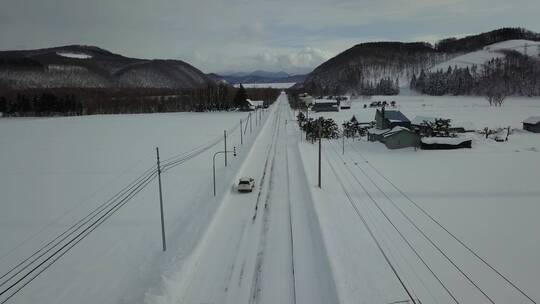 日本北海道雪原公路自驾游风光航拍