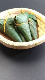 白底端午节日中的粽子米粽