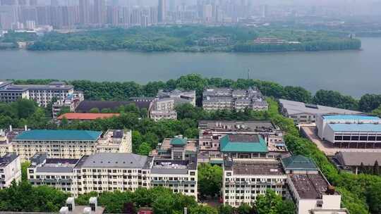 中国最美大学武汉大学航拍视频素材模板下载