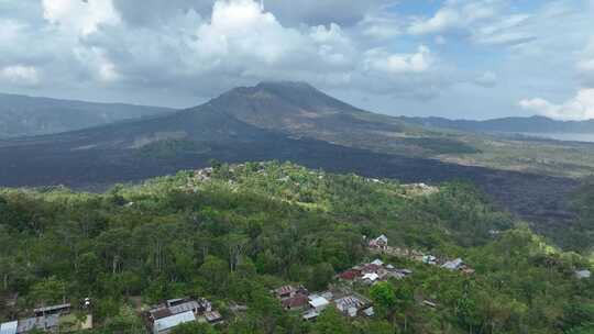 印尼巴厘岛巴图尔火山湖航拍自然风光