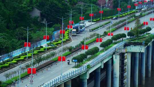 重庆城市红旗街景