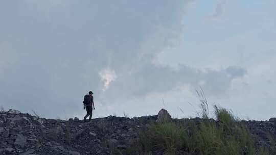 徒步登山运动健康