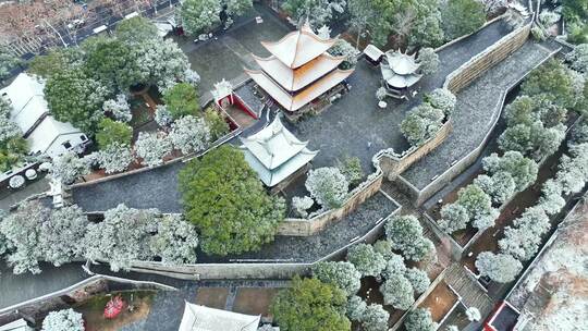 岳阳楼雪景