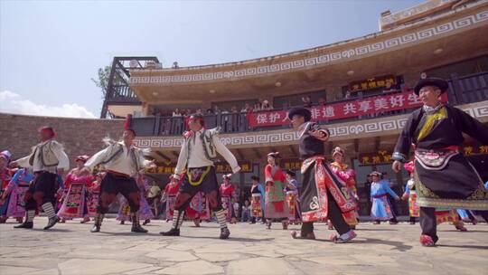 4K 茂县羌族瓦尔俄足舞蹈视频素材模板下载
