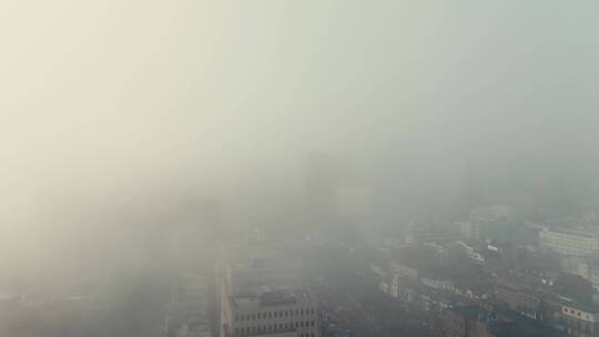 上海浦西大雾天