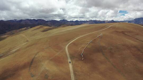 航拍西藏日喀则珠峰大本营公路风光