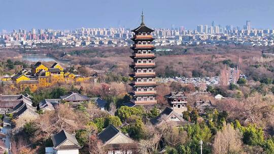 航拍瘦西湖风景区大明寺观音山园林寺庙