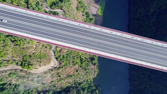 龙江大桥桥面峡谷视频素材模板下载